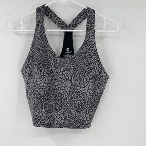 Kyodan women’s sports bra medium EUC